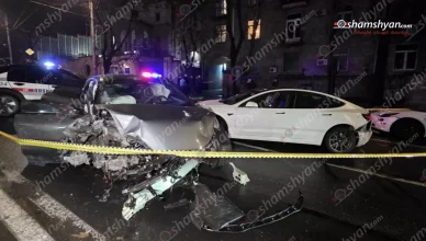 Խոշոր ու շղթայական ավտովթար. նախագահական նստավայրի մոտ բախվել են 2 «Tesla»-ն, «Zeekr»-ը ու «Toyota»-ն. կան վիրավորներ.